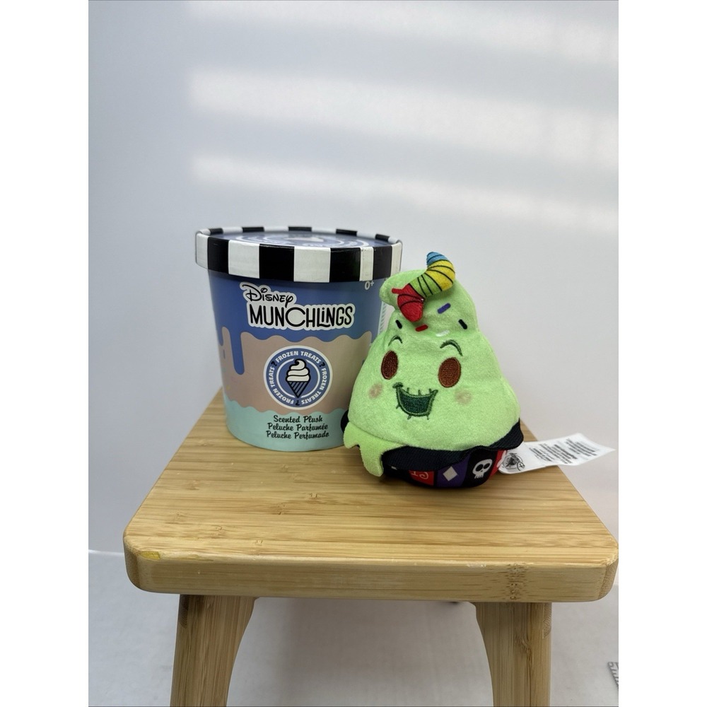 Disney Munchlings Frozen Treats‎ Oogie Boogie Gelato Plush Mint Green Watermelon